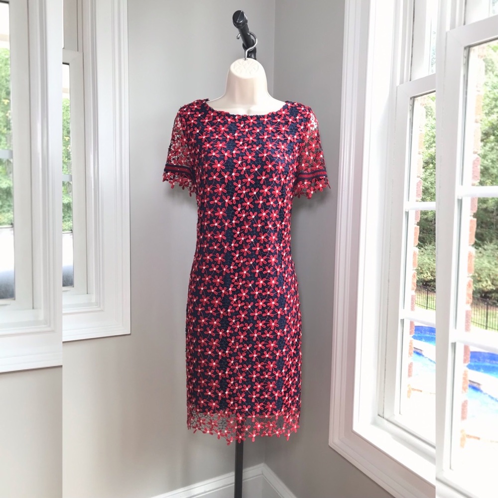 Tahari Red White & Blue Embroidered Floral Dress ~ Women’s 10 NWOT!